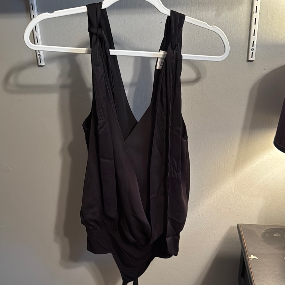 Le Leis Elegant Black Bodysuit